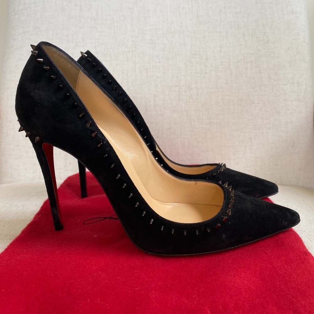 CHRISTIAN LOUBOUTIN Black Anjalina 100 Heels